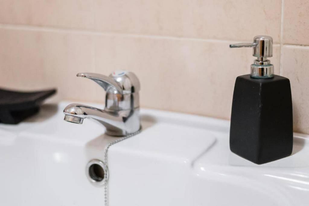 Gaia House - Apartamento Inteiro Junto Ao Metro Vila Nova de Gaia Zewnętrze zdjęcie